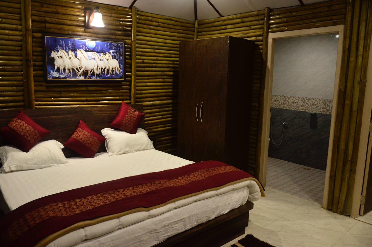 V Resorts Glamwoods Dhanulti Đồi Dhanaulti Ngoại thất bức ảnh